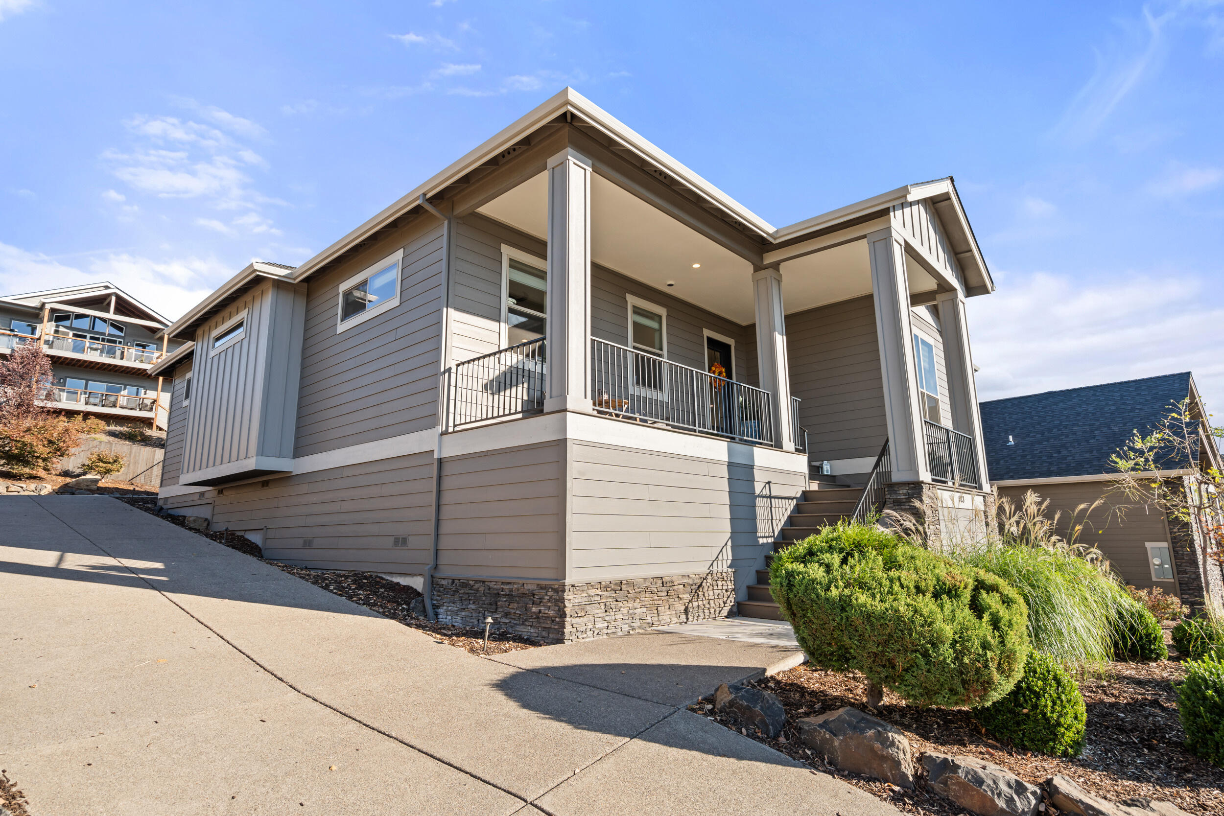 Bella Vista Heights Phases 1 & 2 - Residential