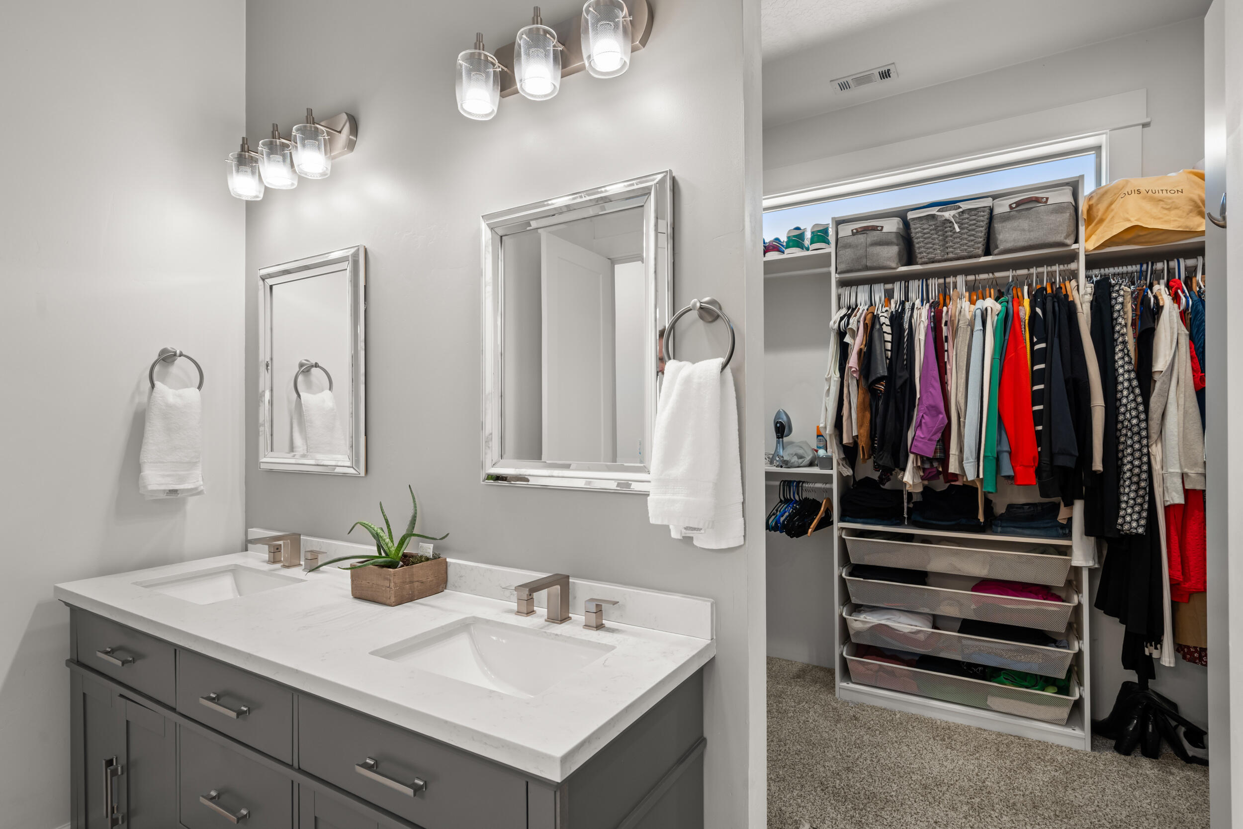 Bella Vista Heights Phases 1 & 2 - Residential