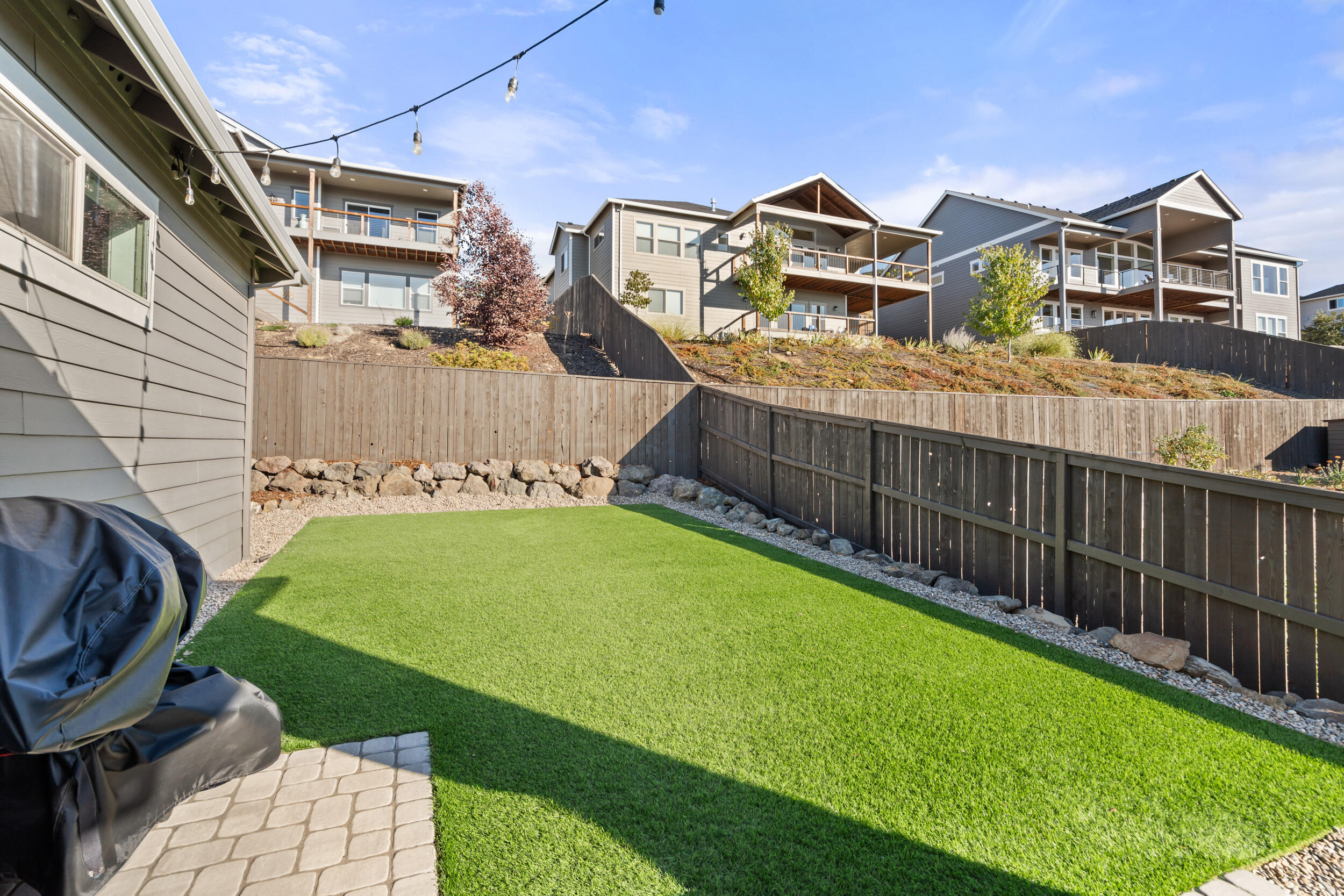 Bella Vista Heights Phases 1 & 2 - Residential