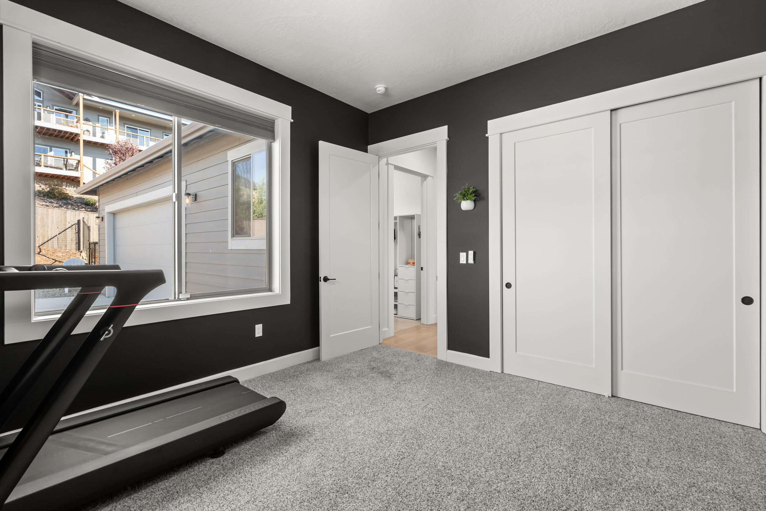 Bella Vista Heights Phases 1 & 2 - Residential