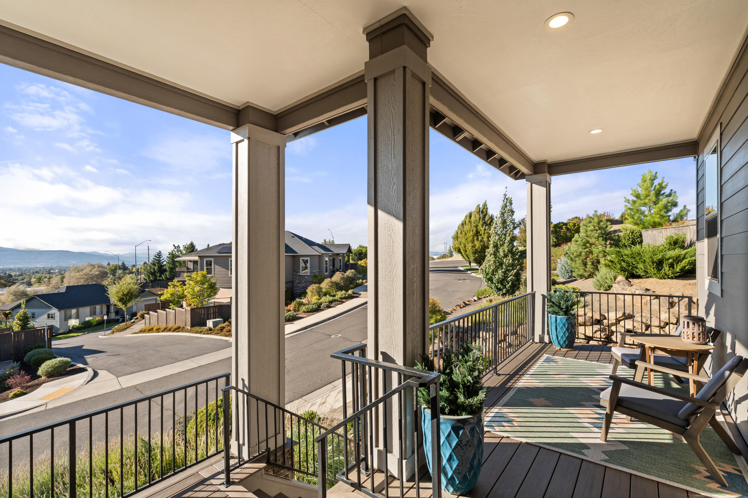 Bella Vista Heights Phases 1 & 2 - Residential