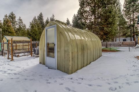 Tiny photo for 53772 2nd Street, La Pine, OR 97739 (MLS # 220214101)