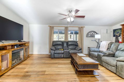 Tiny photo for 53772 2nd Street, La Pine, OR 97739 (MLS # 220214101)