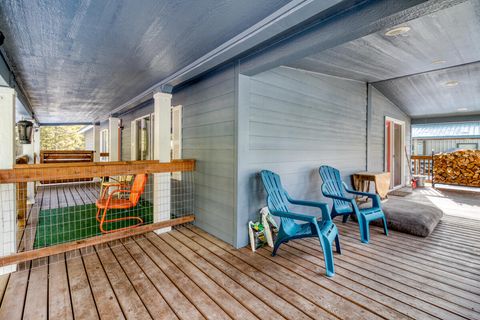 Tiny photo for 53772 2nd Street, La Pine, OR 97739 (MLS # 220214101)