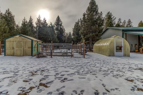 Tiny photo for 53772 2nd Street, La Pine, OR 97739 (MLS # 220214101)