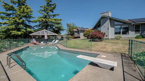 Tiny photo for 5247 Dobrot Way, Central Point, OR 97502 (MLS # 220222931)