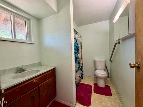Tiny photo for 3526 Altamont Drive, Klamath Falls, OR 97603 (MLS # 220227105)