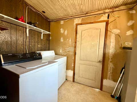 Tiny photo for 3526 Altamont Drive, Klamath Falls, OR 97603 (MLS # 220227105)