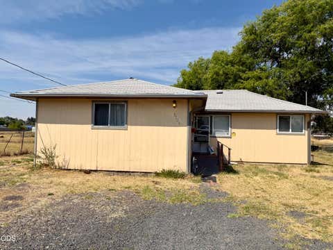Photo of 3526 Altamont Drive, Klamath Falls, OR 97603 (MLS # 220227105)