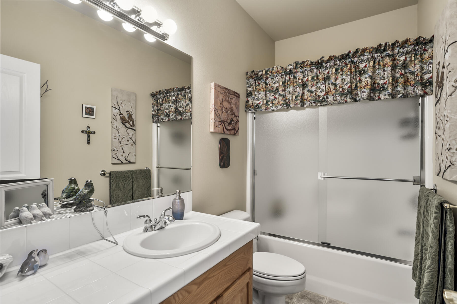 Hollow Pine Estate - Residential