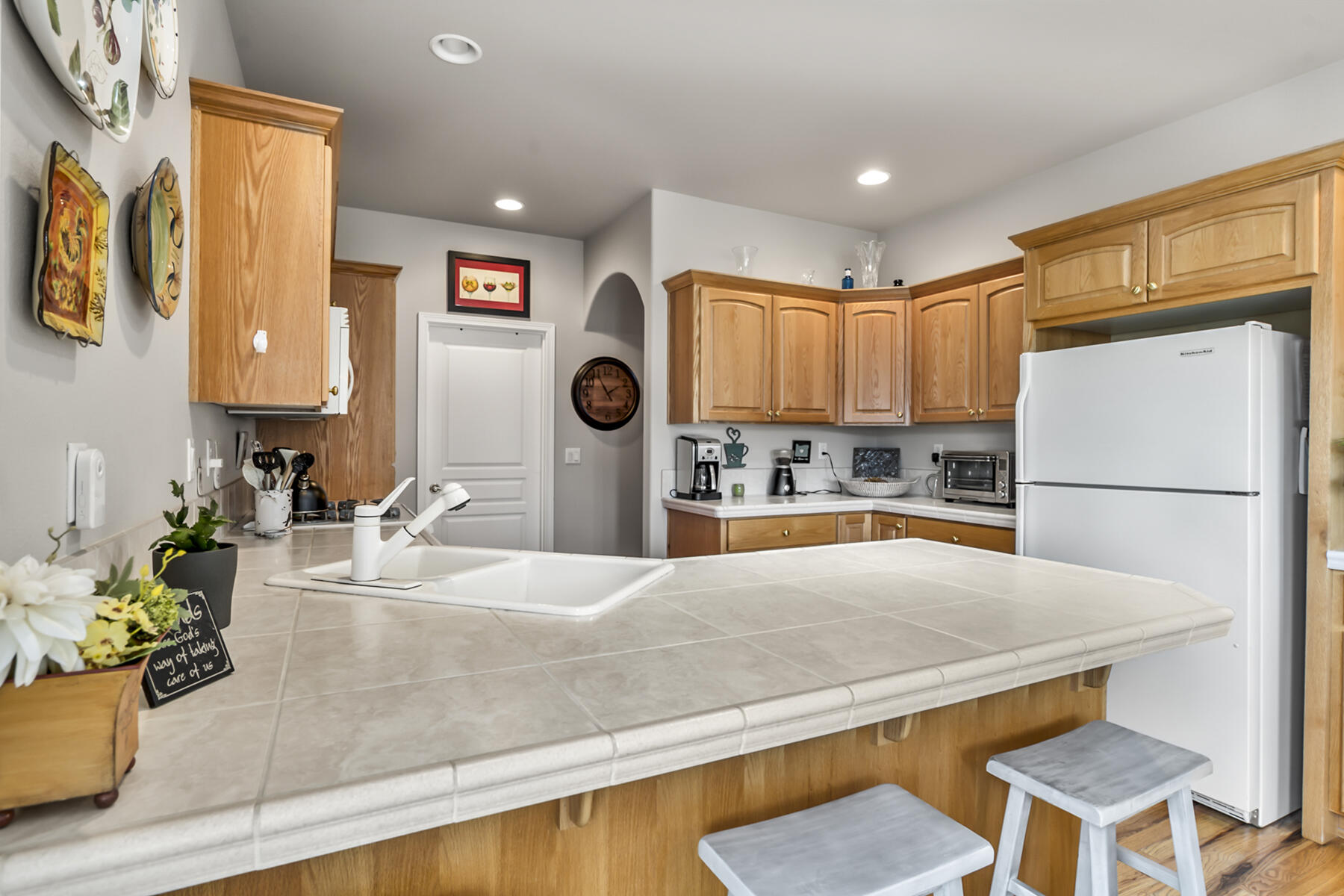 Hollow Pine Estate - Residential