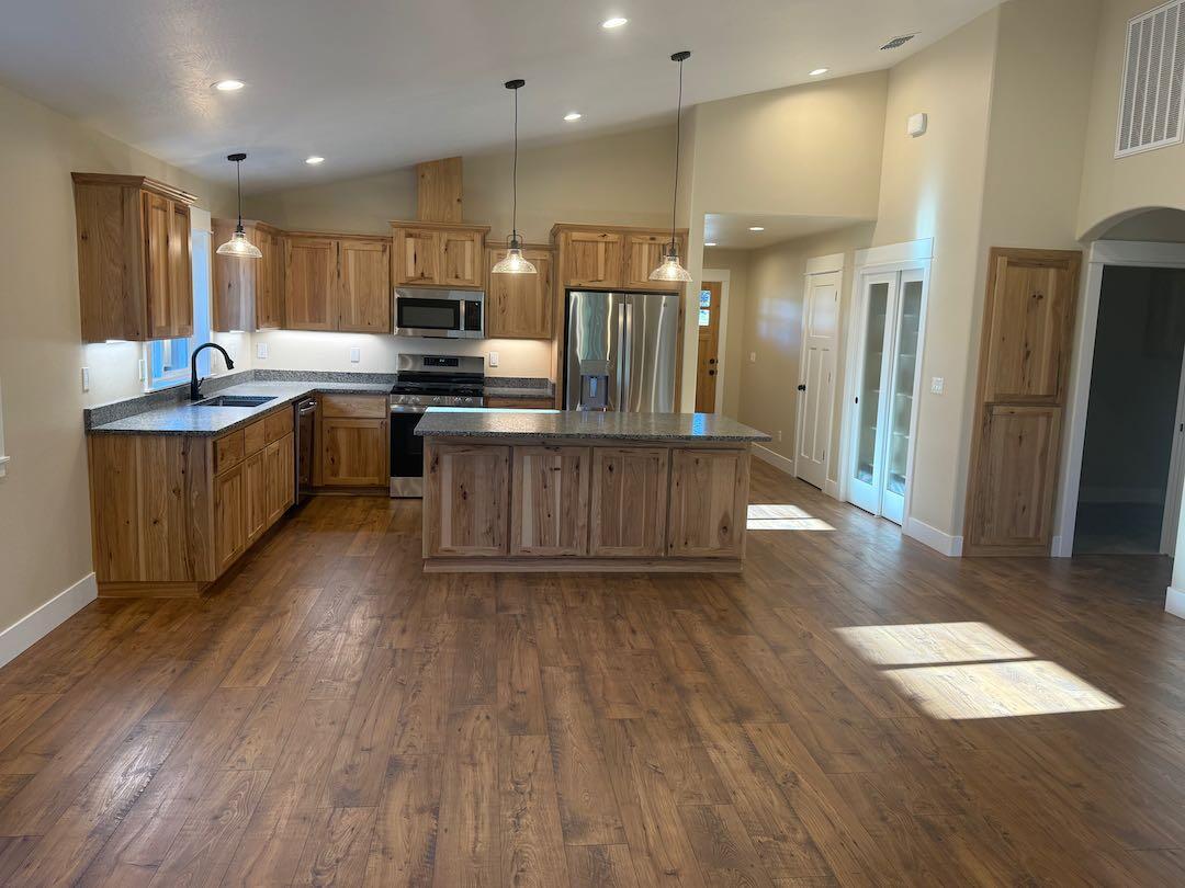 Buckmaster - Residential