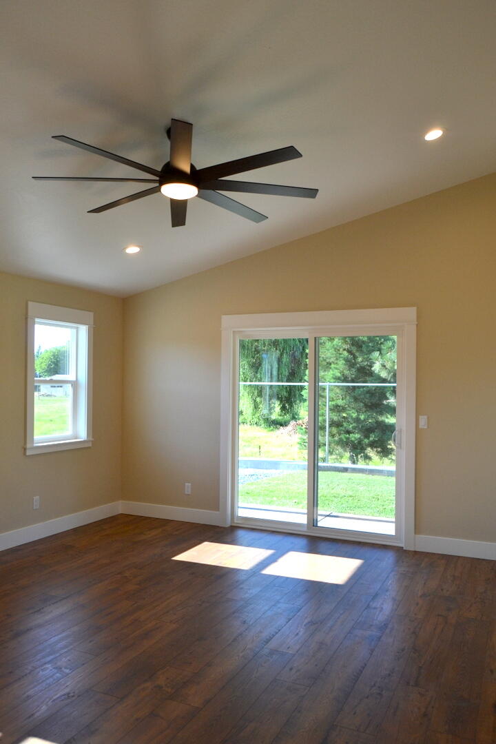 Buckmaster - Residential