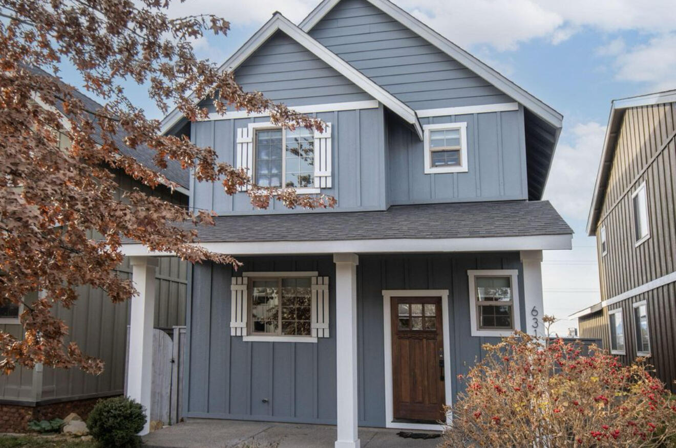 Empire Crossing - Residential