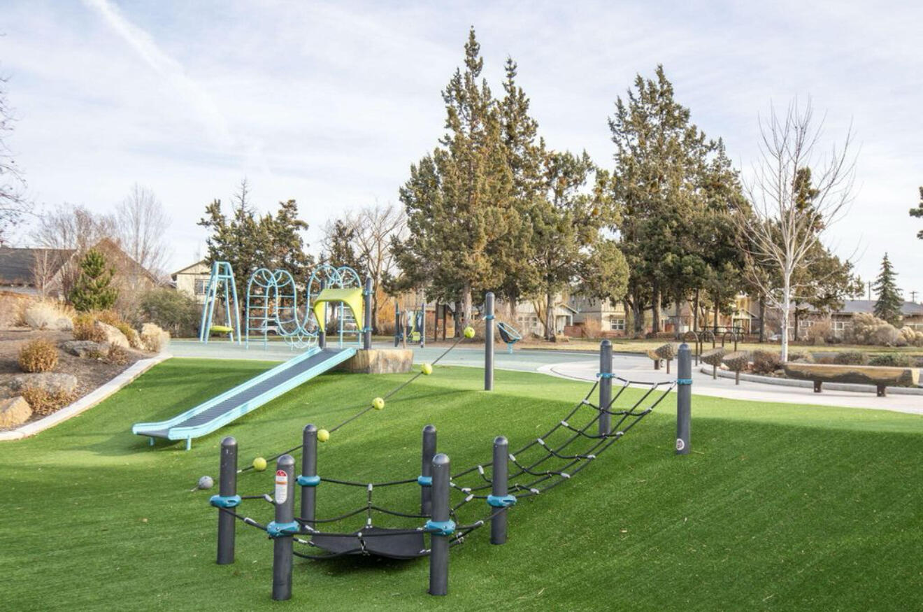 Empire Crossing - Residential