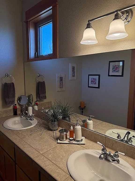 Ridge At Eagle Crest - Residential