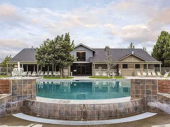 Ridge At Eagle Crest - Residential