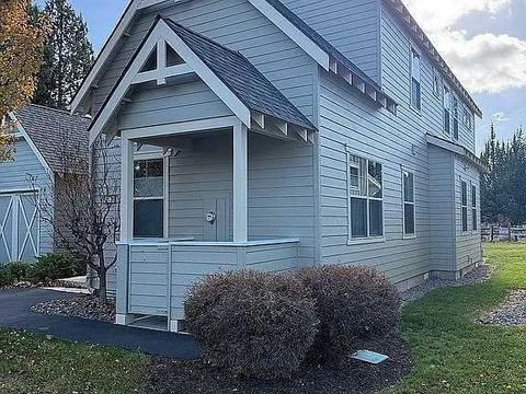 Tiny photo for 11122 Bunk House Lane, Redmond, OR 97756 (MLS # 220212671)