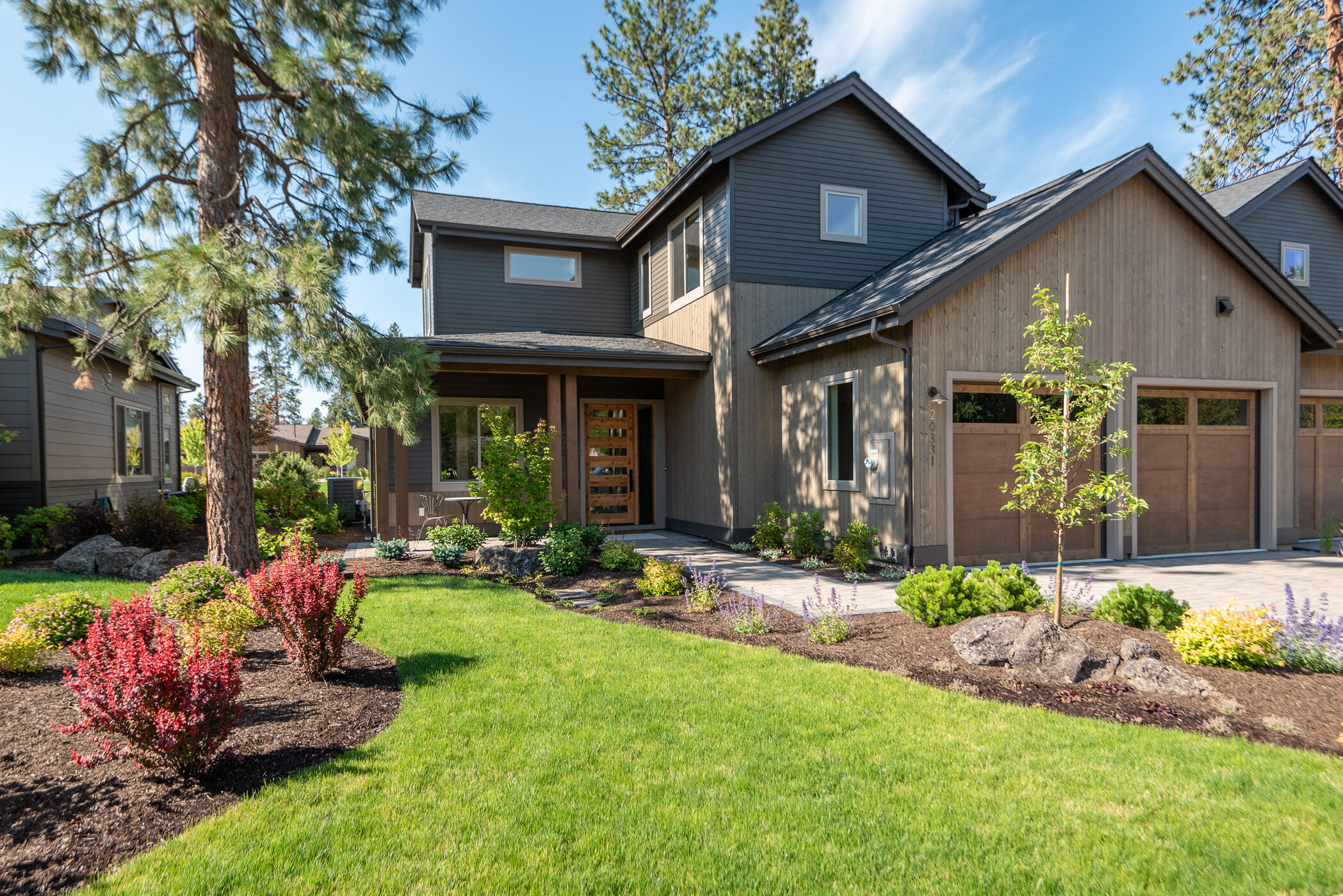 1925 Townhomes - Residential