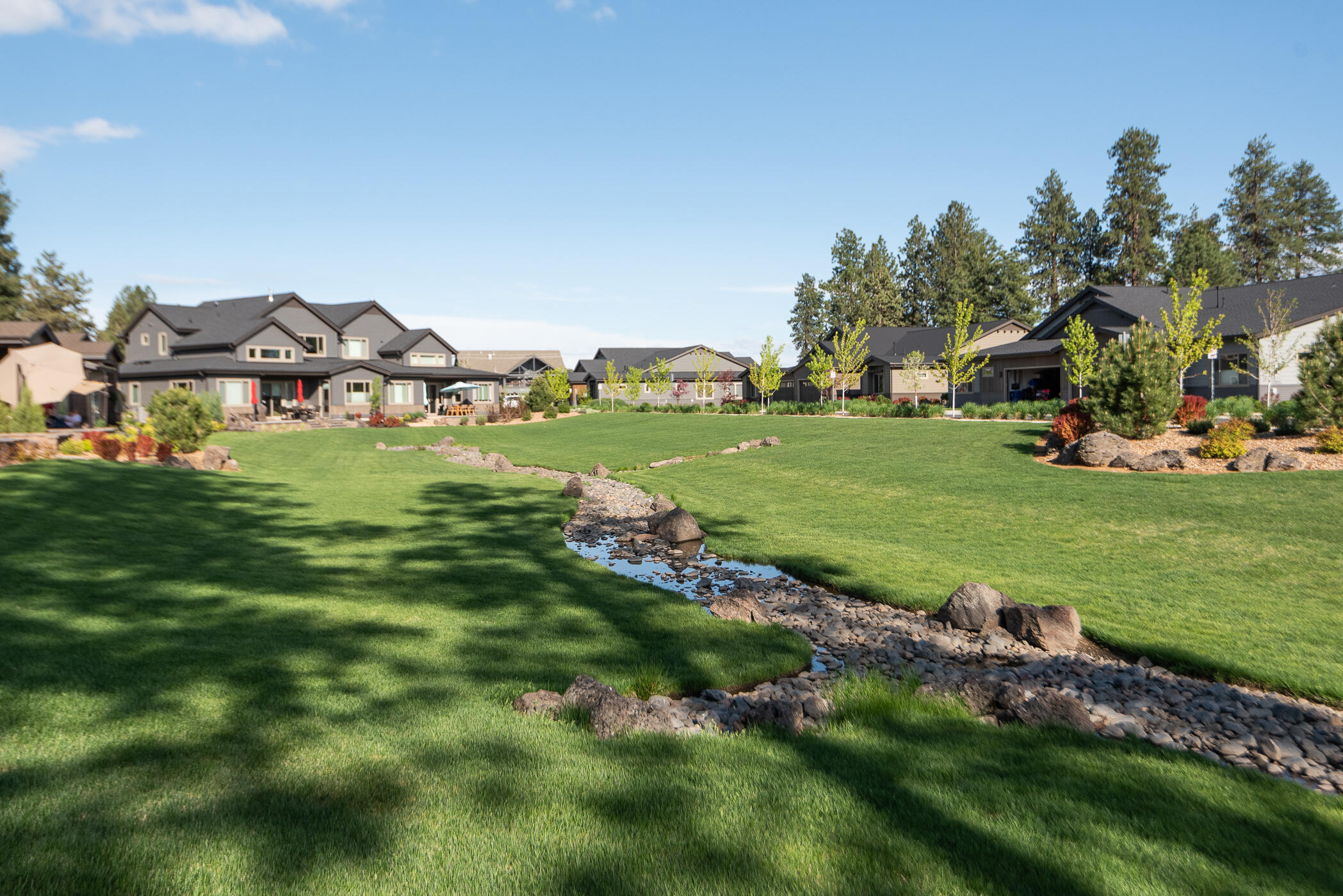 1925 Townhomes - Residential