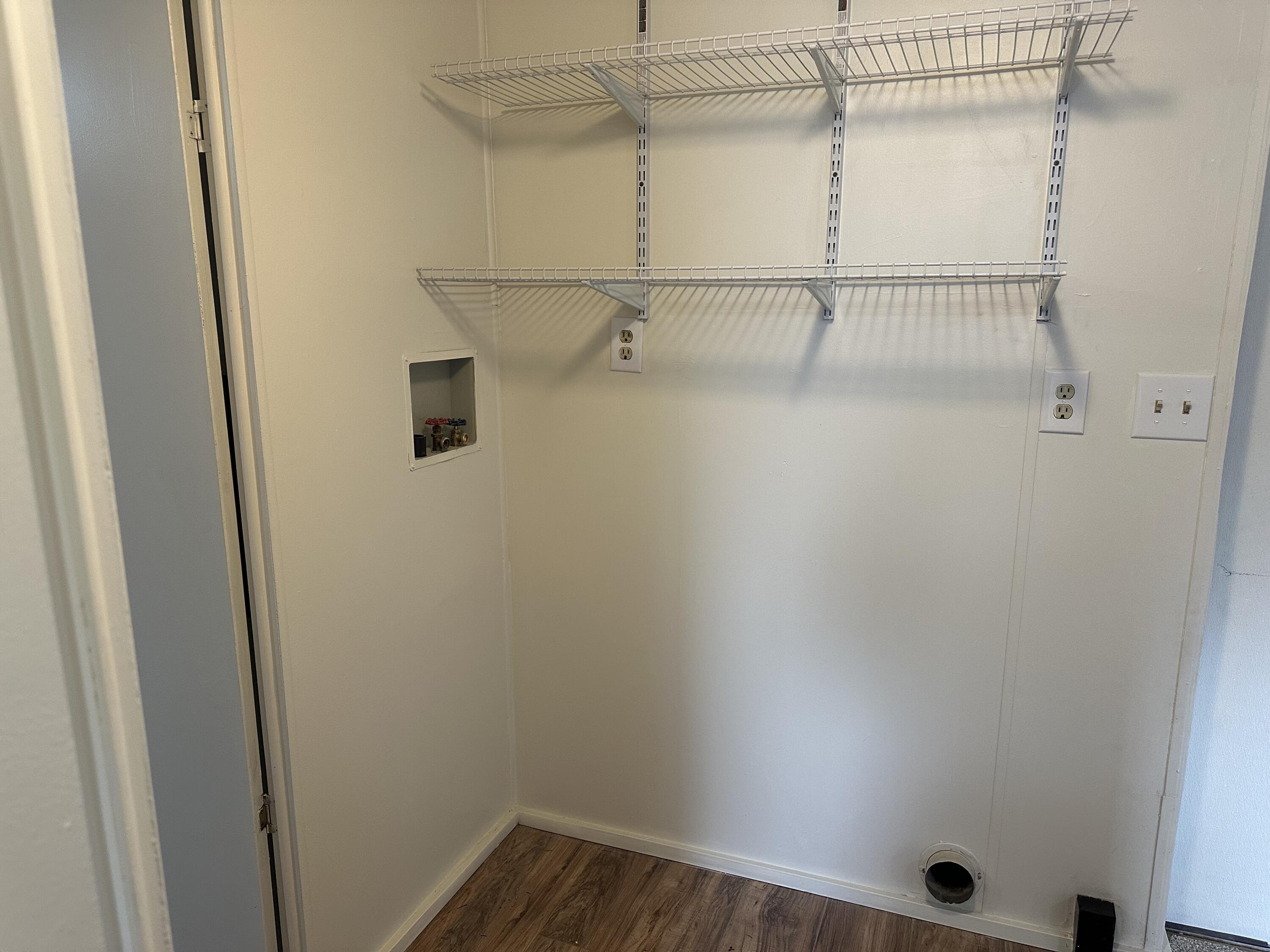 Myra Lynne Mobile Home Community - Residential