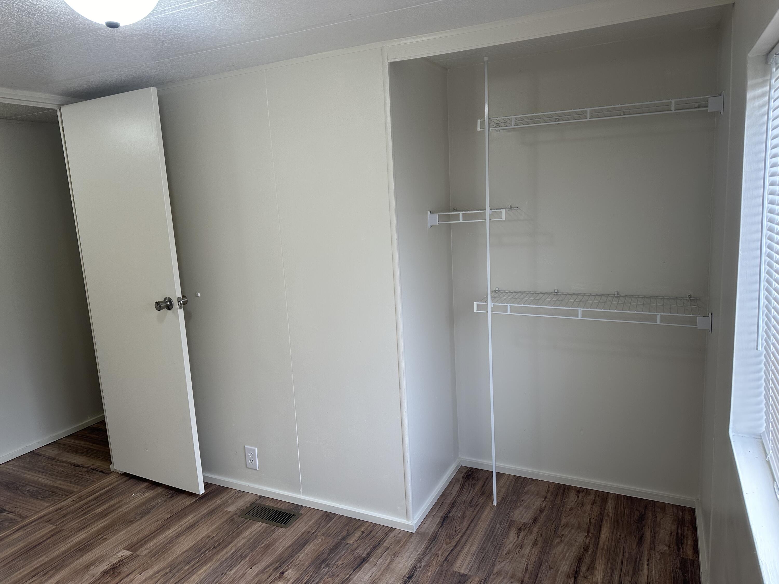 Myra Lynne Mobile Home Community - Residential