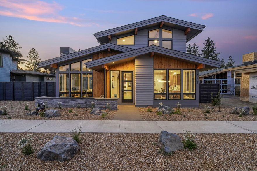 Welcome to another beautifully crafted home by JD Neel construction INC. This Mid Century Modern home is situated on lot 200 in Bends Discovery West Neighborhood. This home includes Three Bedrooms and Two and a half Bathrooms. The primary bedroom is conveniently located on the main floor, Adjacent to the large open living area which seamlessly flows into the chef's kitchen. Upstairs you will find two additional bedrooms as well as a loft space and full bathroom. This home is ready for a new owner in 2024.