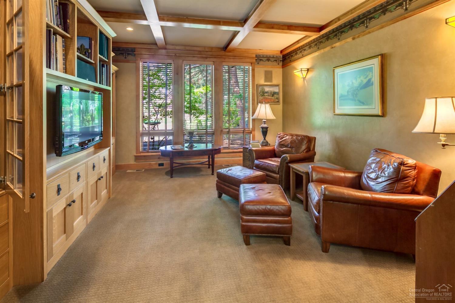 Broken Top - Residential