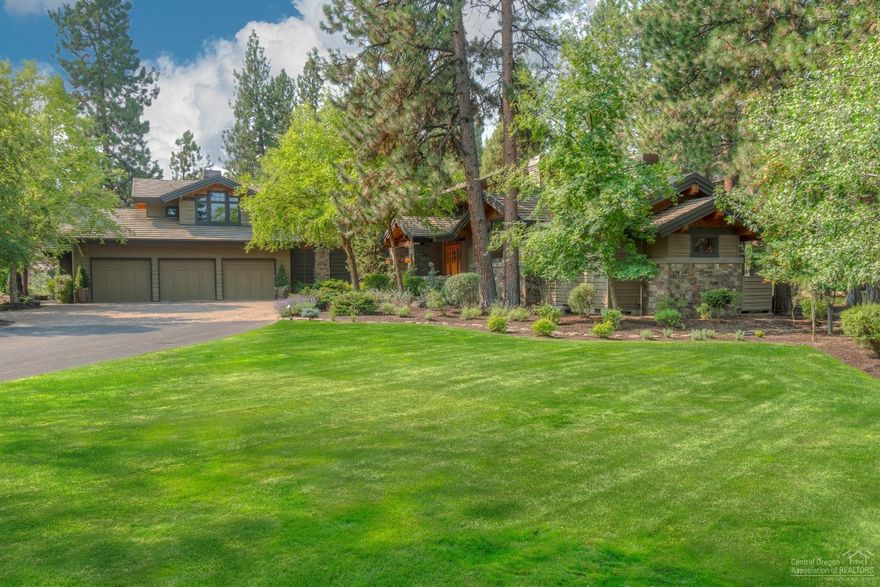 Situated on one of the largest lots in Broken Top, this exquisite Norman Building and Design home boasts one of the only Mt. Bachelor views in the neighborhood. Immaculate wood work and beams throughout, very private location and surrounded by 3 other Norman homes make this a serene setting. Gorgeous main level master with adjacent office and media room and 3 en suite guest bedrooms, this home flows in an extremely livable fashion and functions perfectly in both intimate and entertaining capacities.