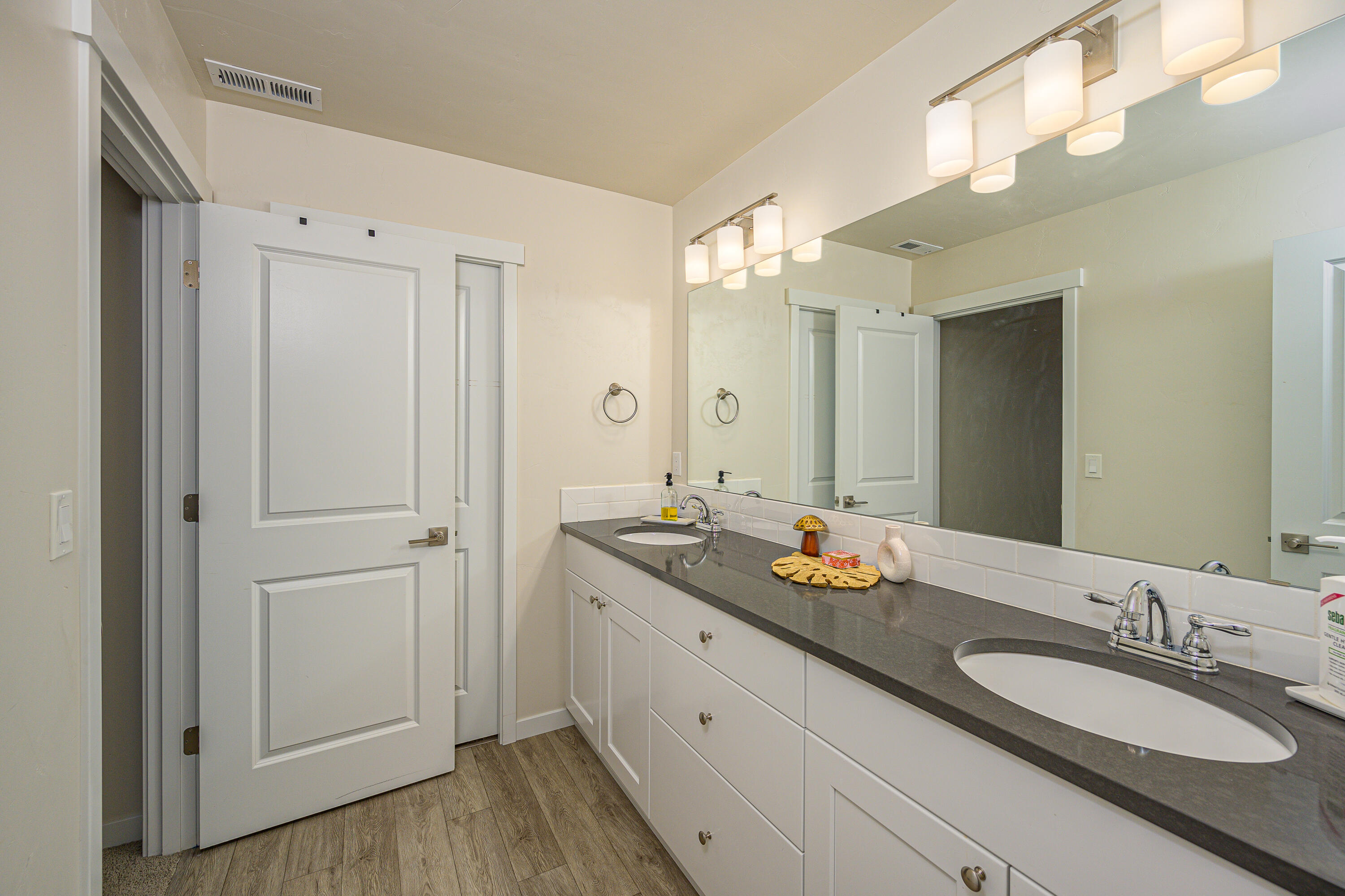 Park Terrace - Residential