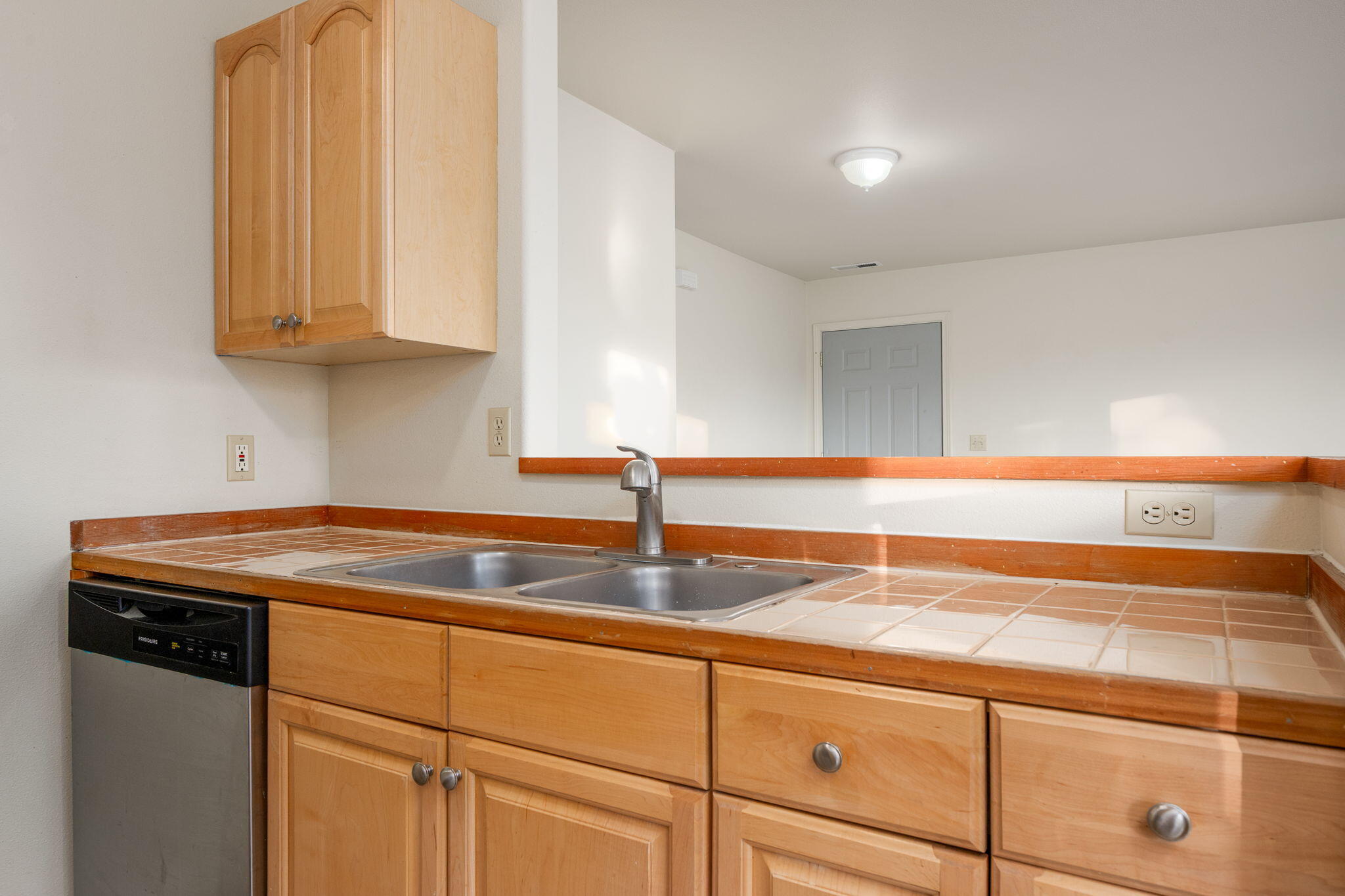 Kenwood - Residential Income