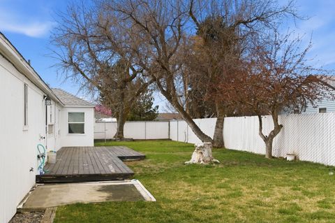 Tiny photo for 1244 NE Powell Lane, Prineville, OR 97754 (MLS # 220217822)