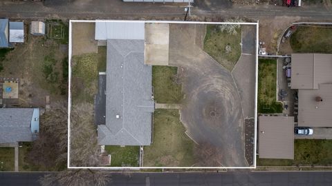 Tiny photo for 1244 NE Powell Lane, Prineville, OR 97754 (MLS # 220217822)