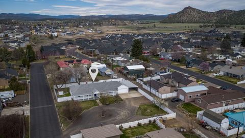 Photo of 1244 NE Powell Lane, Prineville, OR 97754 (MLS # 220217822)