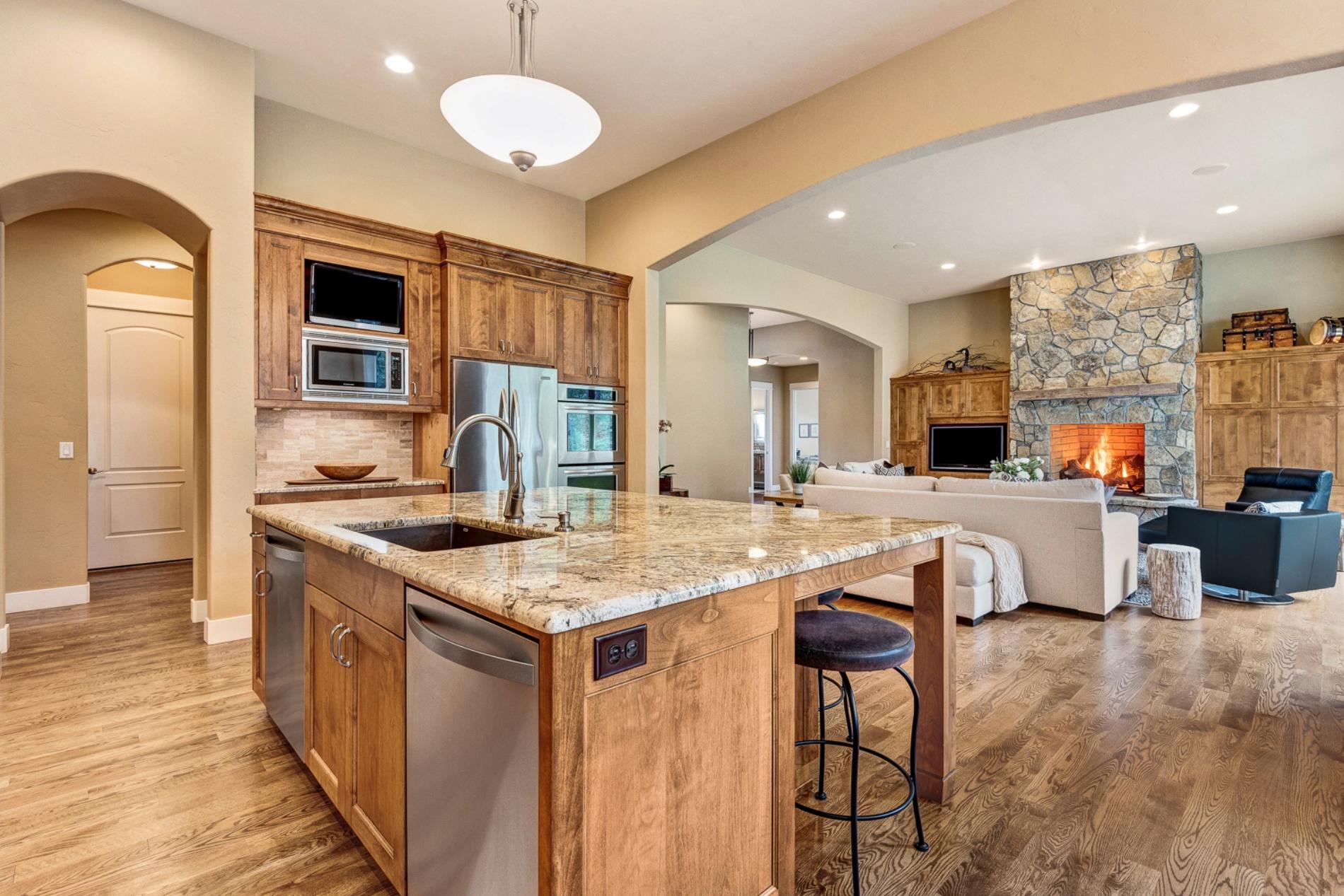 Awbrey Glen - Residential