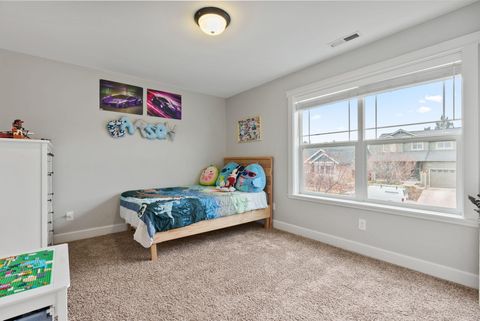 Tiny photo for 20668 Blanca Drive, Bend, OR 97701 (MLS # 220212554)