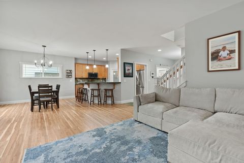 Tiny photo for 20668 Blanca Drive, Bend, OR 97701 (MLS # 220212554)