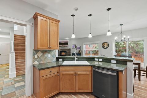 Tiny photo for 20668 Blanca Drive, Bend, OR 97701 (MLS # 220212554)