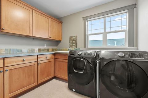 Tiny photo for 20668 Blanca Drive, Bend, OR 97701 (MLS # 220212554)