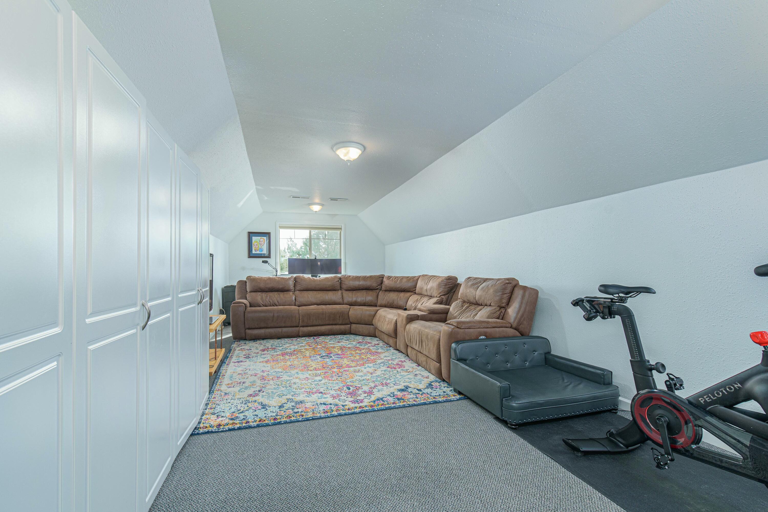 Tetherow Crossing - Residential