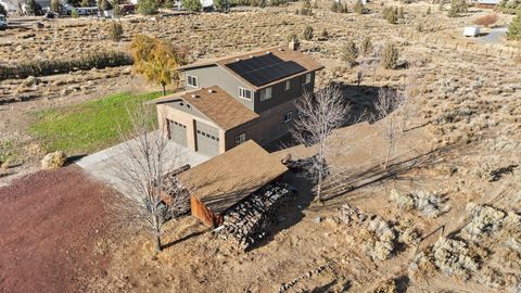 Tiny photo for 65280 94th Street, Bend, OR 97703 (MLS # 220217451)