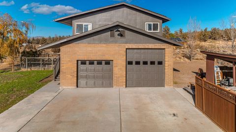 Tiny photo for 65280 94th Street, Bend, OR 97703 (MLS # 220217451)