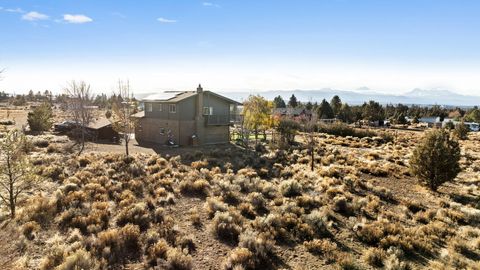 Tiny photo for 65280 94th Street, Bend, OR 97703 (MLS # 220217451)