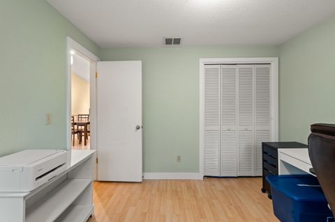 Tiny photo for 55 E Hersey Street, Ashland, OR 97520 (MLS # 220219247)