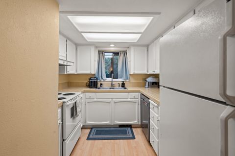 Tiny photo for 55 E Hersey Street, Ashland, OR 97520 (MLS # 220219247)
