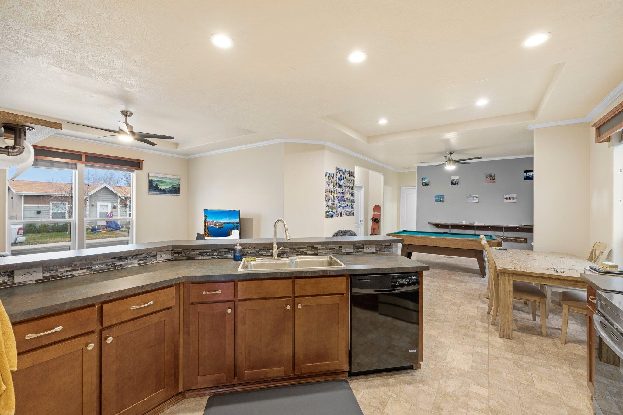 Agate Meadows Estates - Residential