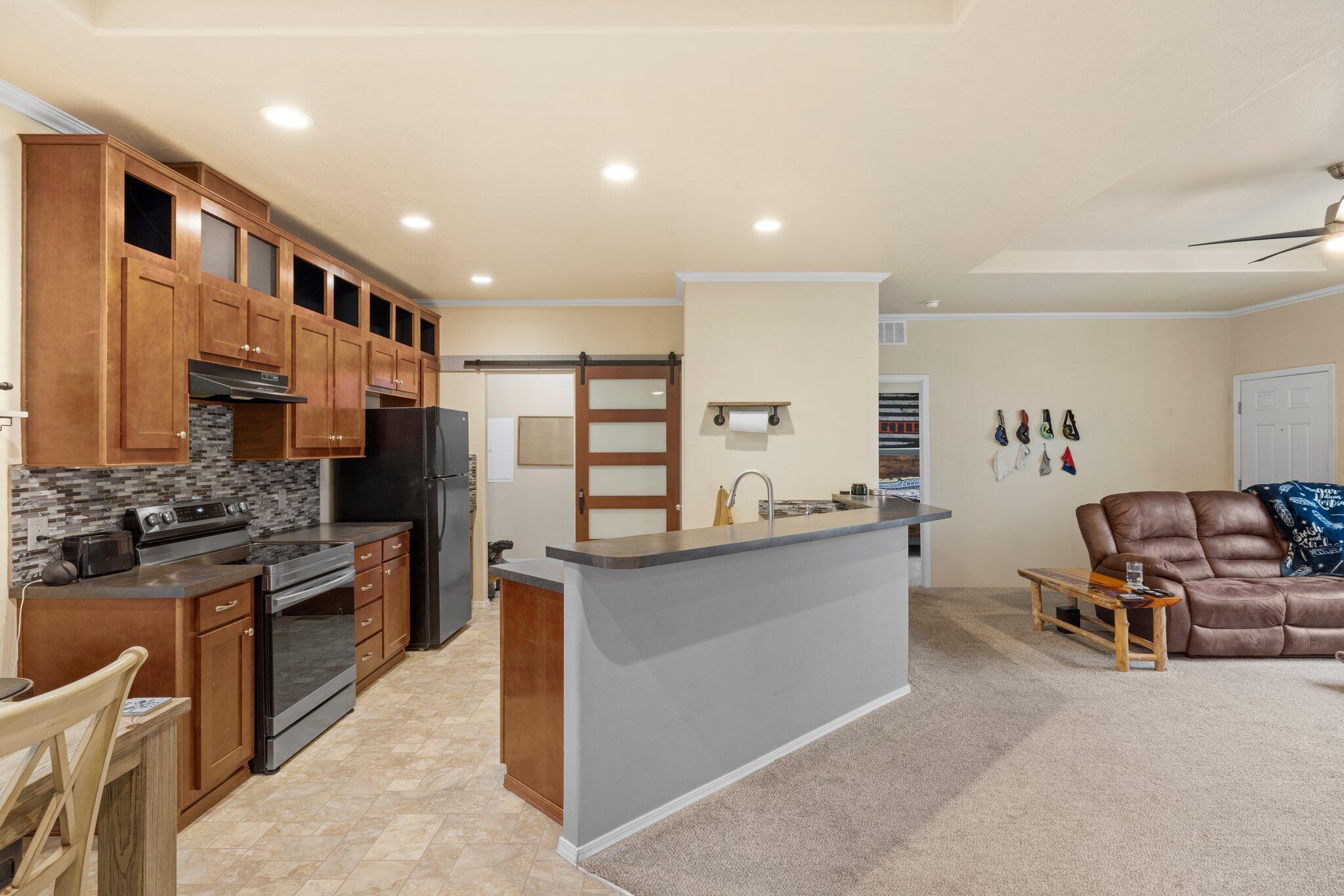 Agate Meadows Estates - Residential