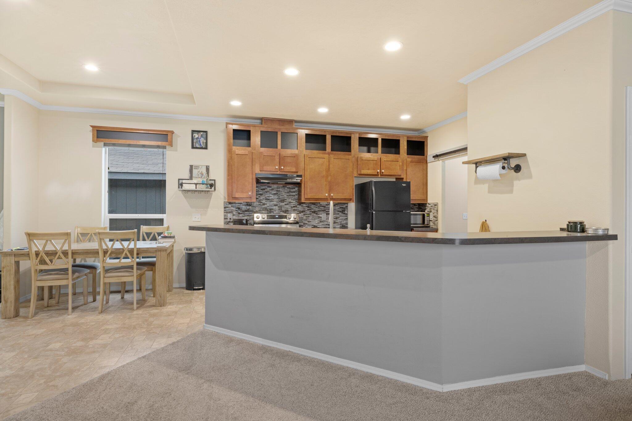 Agate Meadows Estates - Residential