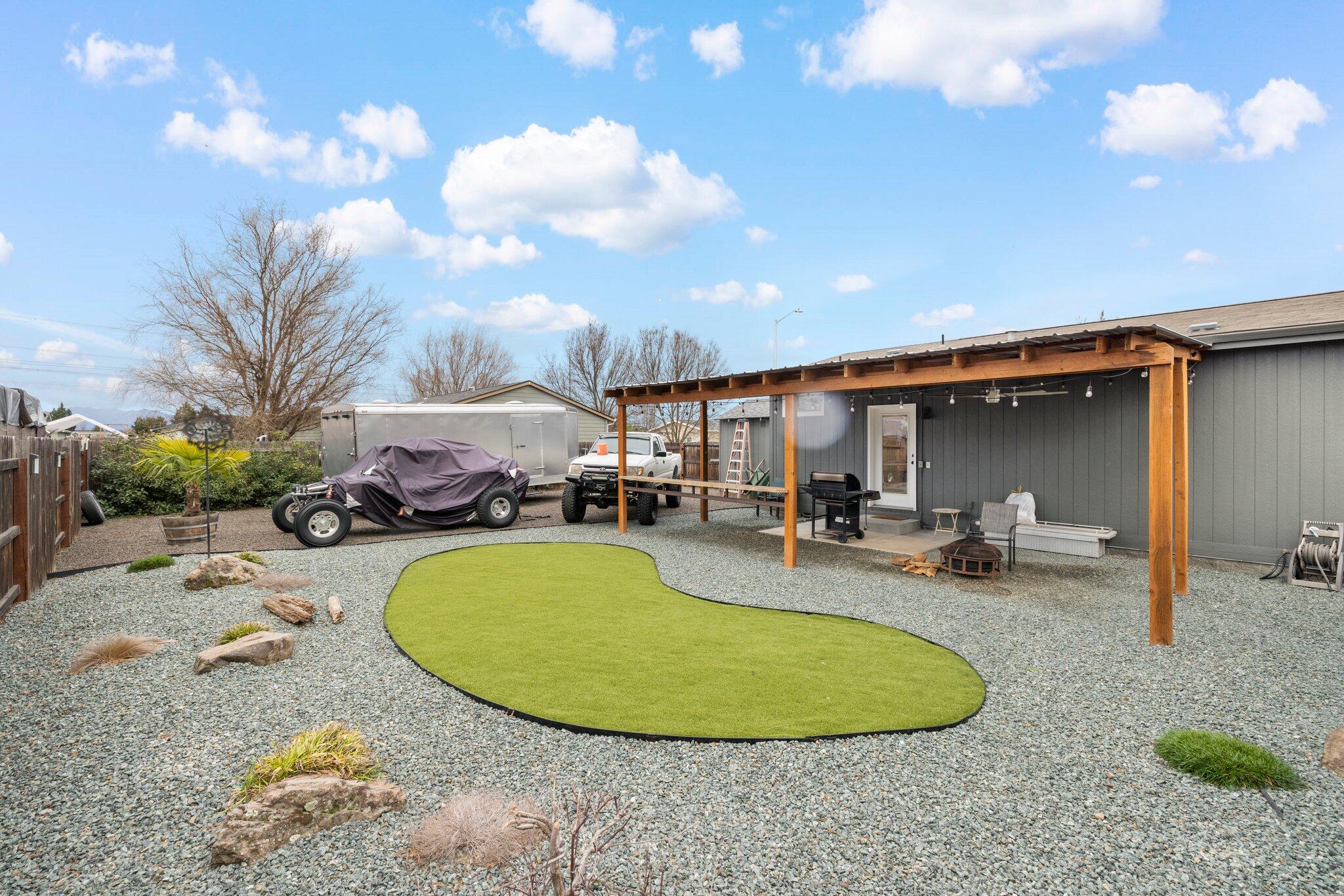 Agate Meadows Estates - Residential