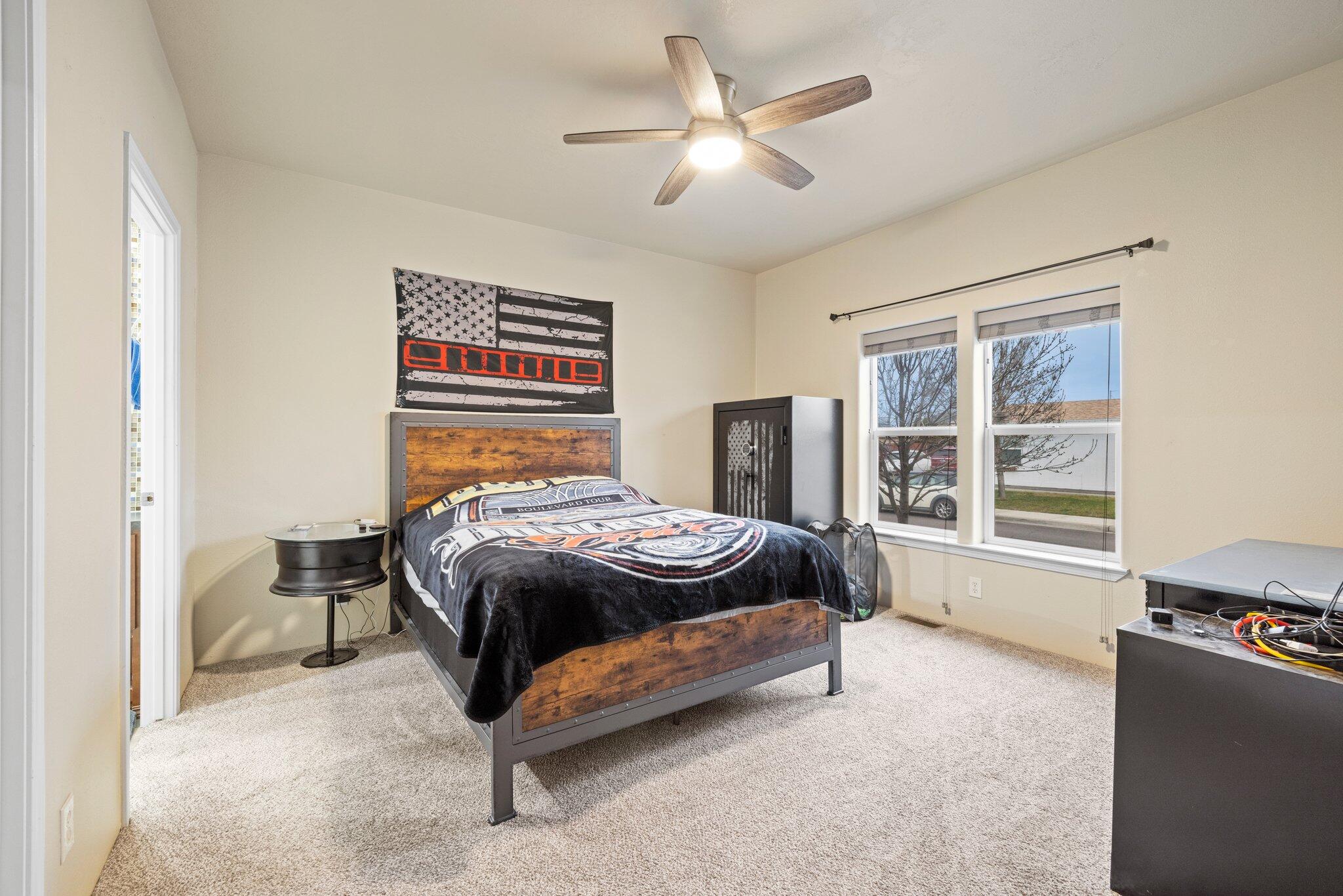 Agate Meadows Estates - Residential